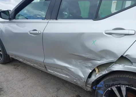 2020 Nissan Kicks Sv Xtronic Cvt из США, поврежденный, VIN 3N1CP5CVXLL510122